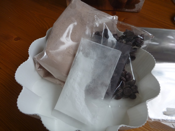 キットの中身はこれ。 キットの中身はこれ。