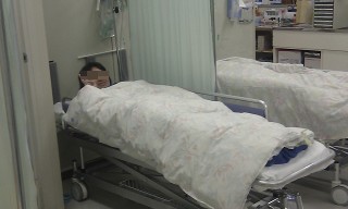 点滴も残り少なくなってきてやっと元気になってきた妹