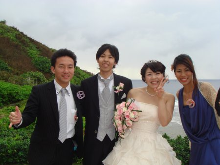 友人結婚式に参列
