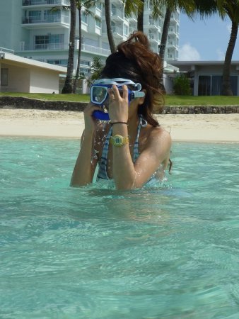 髪を盛ったまま海水浴します