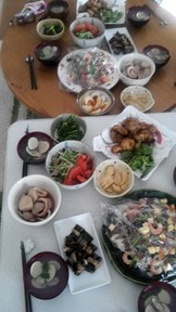 料理も作りましたよ(唐揚げだけ)