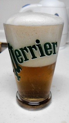 冷やしてみた麦茶(炭酸入り)