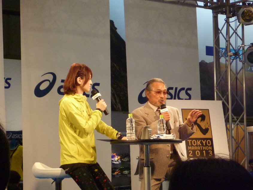 アシックスのブース P1000280