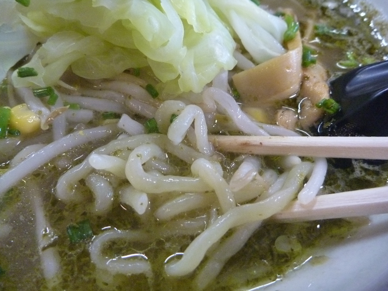 麺アップ P1010116